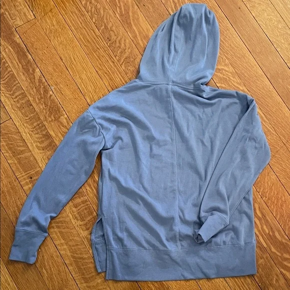 GAIAM Sky Blue Hoodie - Picture 3 of 7